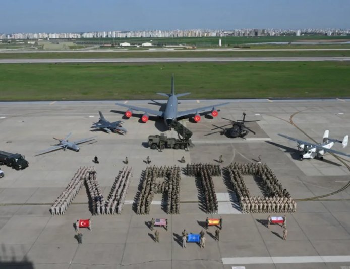 ईरान का अमेरिकी परमाणु बम वाले नाटो एयरबेस पर हमला: हड़कंप