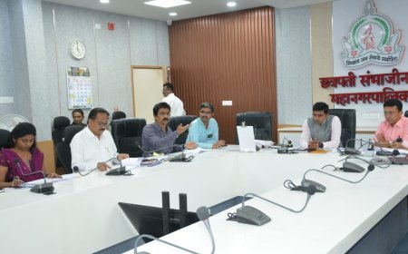 प्रशासनात पारदर्शकता व गतीला प्राधान्य नागरिकांना योग्य पद्धतीने सेवा पुरवा, आयुक्त येडगे.