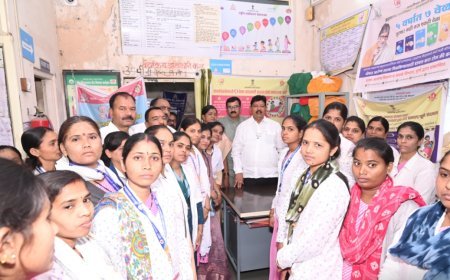 जागतिक आरोग्य दिनानिमित्त अनिल मकरीये यांची संतोषी मातानगर आरोग्य केंद्राला भेट; दर्जेदार आरोग्य सेवांवर भर. ही