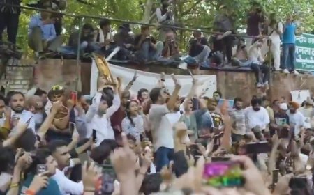 CJP Founder Abhijeet Dipke Leads Jantar Mantar Protest, Demands Education Minister’s Resignation.