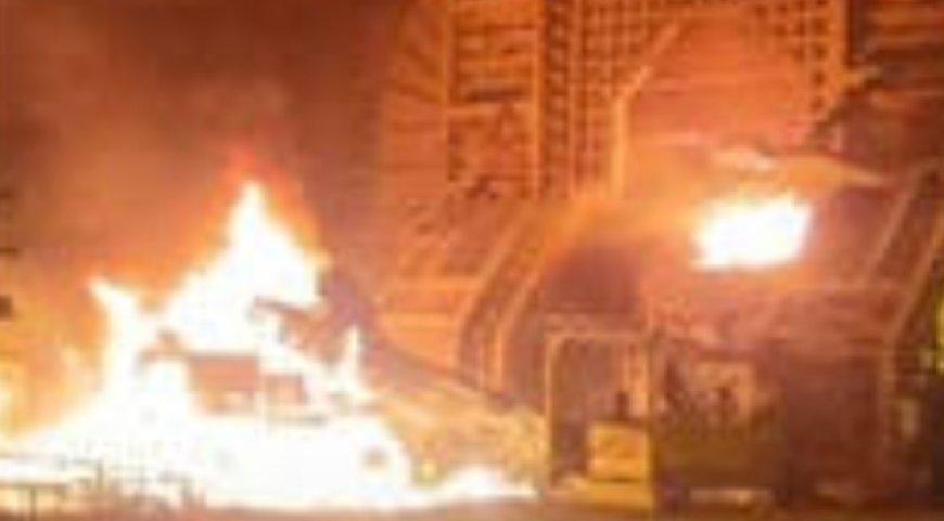 8 Dead, Several Injured After Molten Steel Spills at Visakhapatnam Steel Plant.