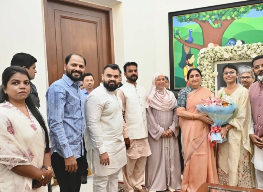 Bhandara district's daughter is first in the country; Namira Siddiqui, who secured AIR-1 in NEET MDS 2026, was felicitated by Deputy Chief Minister Sunetra  Pawar.