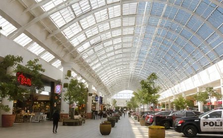 Utah Mall Attack: Man Stabbed 15 Times After Being Asked 'Are You Muslim?