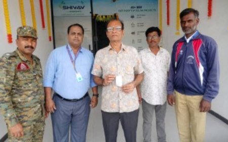 सकाळी उद्घाटन झाले सायंकाळी दहा हजाराचा दंड भरावा लागला. देवळाई चौकात रस्त्यावर कचरा टाकल्याप्रकरणी ‘माधव सोलर एनर्जी’वर ₹ दहा हजारांचा दंड.