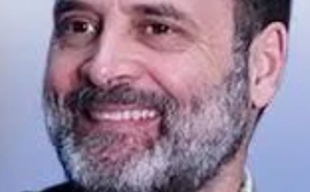 Attack on Every Indian Family": Rahul Gandhi Slams Police Action Against Students, Calls for PM Residence Protest.
