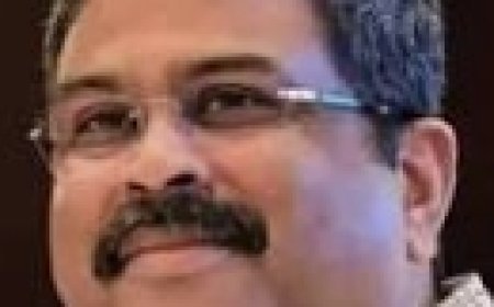 1997 vs 2026: Education Minister Dharmendra Pradhan Once Led Protest Over Paper Leak in Odisha".