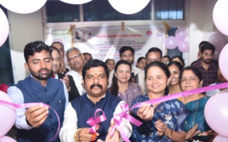 "CM फडणवीसांच्या वाढदिवसानिमित्त शहरभर मोफत स्तन कर्करोग तपासणी मोहीम सुरू".