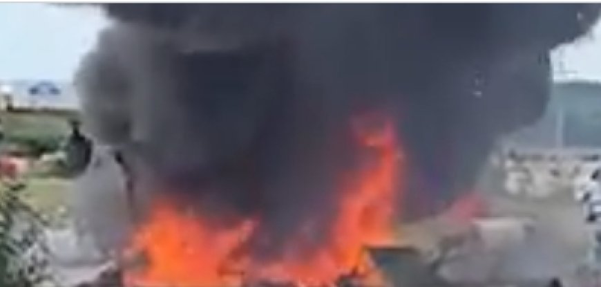 "Kenmore Air Floatplane Bursts Into Flames After Emergency Landing Off Washington Island, 11 Rescued".