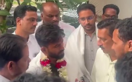 "Maharashtra Minority Council Delegation Meets Abhijit Deepak, Warns Of Agitation For Muslim Reservation"