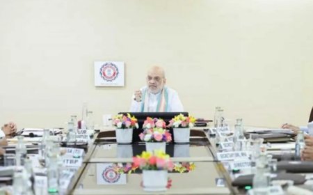 ‘Don’t Wait for Crisis’: Amit Shah Urges Agencies to Identify Threats Early