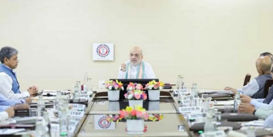 ‘Don’t Wait for Crisis’: Amit Shah Urges Agencies to Identify Threats Early