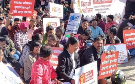 Rahul Gandhi Backs Maharashtra Student Protests, BJP Faces Fresh Pressure