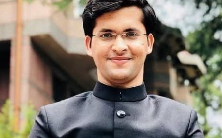 Youngest IAS Officer at 21: Ansar Shaikh’s Inspiring UPSC Success Story