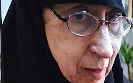 71-Year-Old Egyptian Woman Reportedly Recites Entire Quran From Memory in 14 Hours