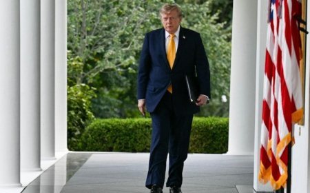 Trump Returns to Washington as US Reviews Response to Escalating Yemen Crisis