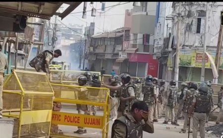 Stone-Pelting, Tear Gas in Ujjain Over Shahi Masjid Road-Widening Row