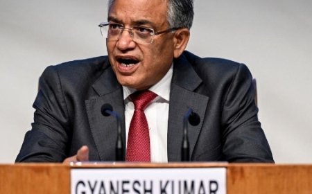 Supreme Court to Hear Plea Seeking to Restrain CEC Gyanesh Kumar Over SIR Decisions