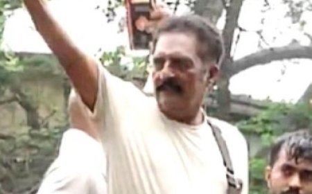 ‘Won’t Let You Kill Democracy’: Prakash Raj Speaks Out After Reported Detention of CJP Members