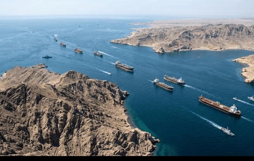 Yemen Maritime Alert: Small Boat Fires Two Shots at LNG Tanker Near Al Mukalla